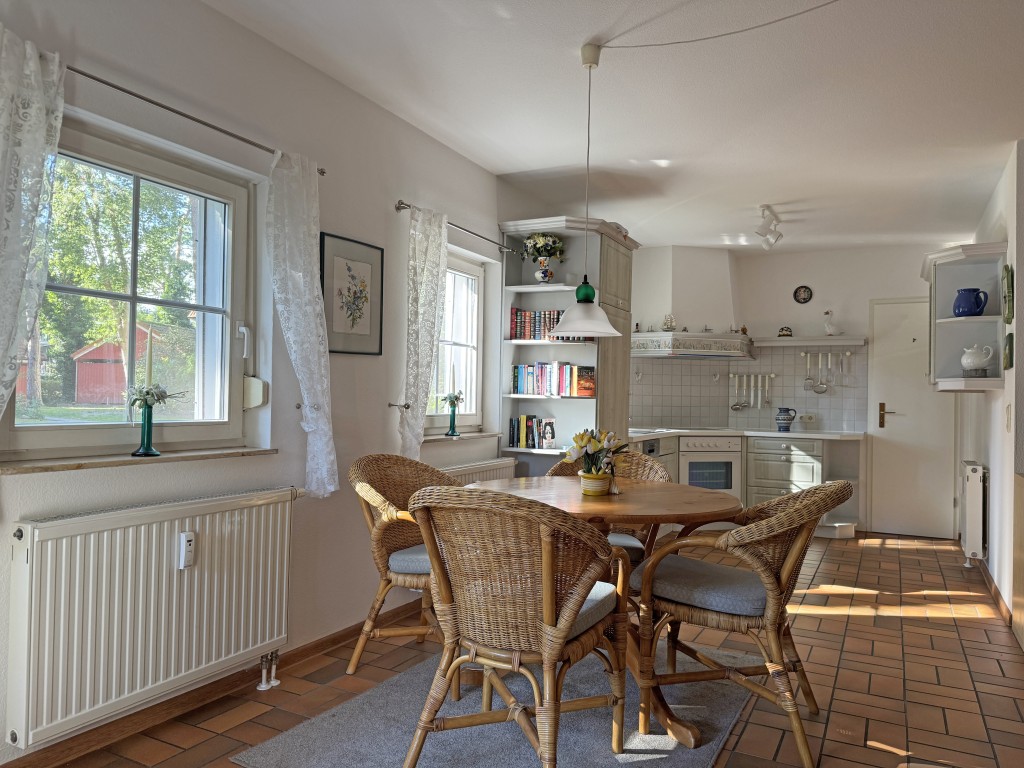 https://www.reiserimmobilien.de/wp-content/uploads/immomakler/attachments/351a8c649780b4118a29199fb9bcc297/a1c9ef756cdb4df49d9f944972a0a170.jpg