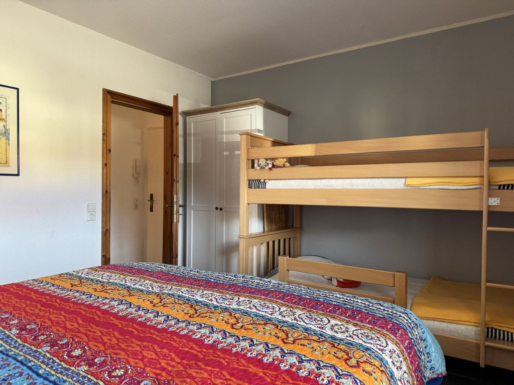 https://www.reiserimmobilien.de/wp-content/uploads/immomakler/attachments/39b22941fe79fc43f39e0cea6f2f3a85/1cc6379362bb46d5824b093a3252f7f6.jpg