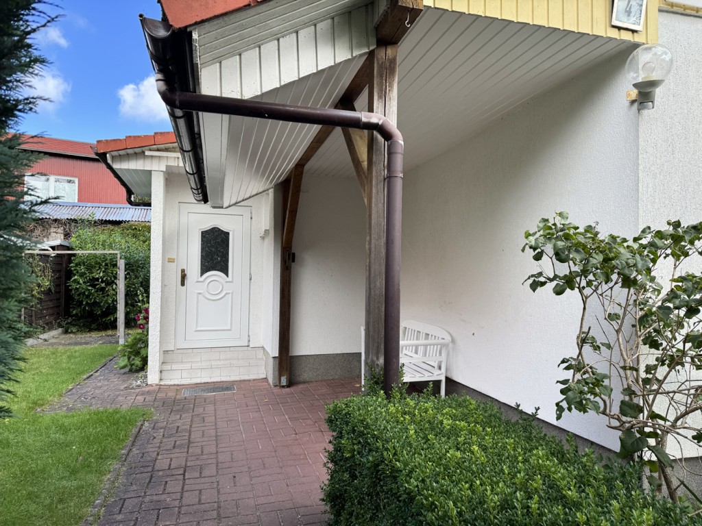 https://www.reiserimmobilien.de/wp-content/uploads/immomakler/attachments/6db1d6c4d672686edc26608d6f065c4e/a71b30e5d17549588314e5538d166c99.jpg