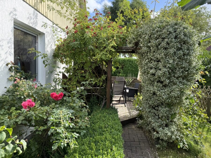 18374 Ostseeheilbad Zingst, Einfamilienhaus zum Kauf | Hausansicht 5 mit Terrasse_7671 | Reiser Immobilien