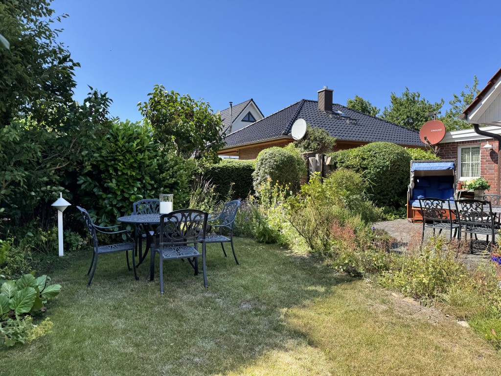 https://www.reiserimmobilien.de/wp-content/uploads/immomakler/attachments/89a10f38240f4b6976d2d93d2b69562a/a27962797204488885b20093d02c473f.jpg
