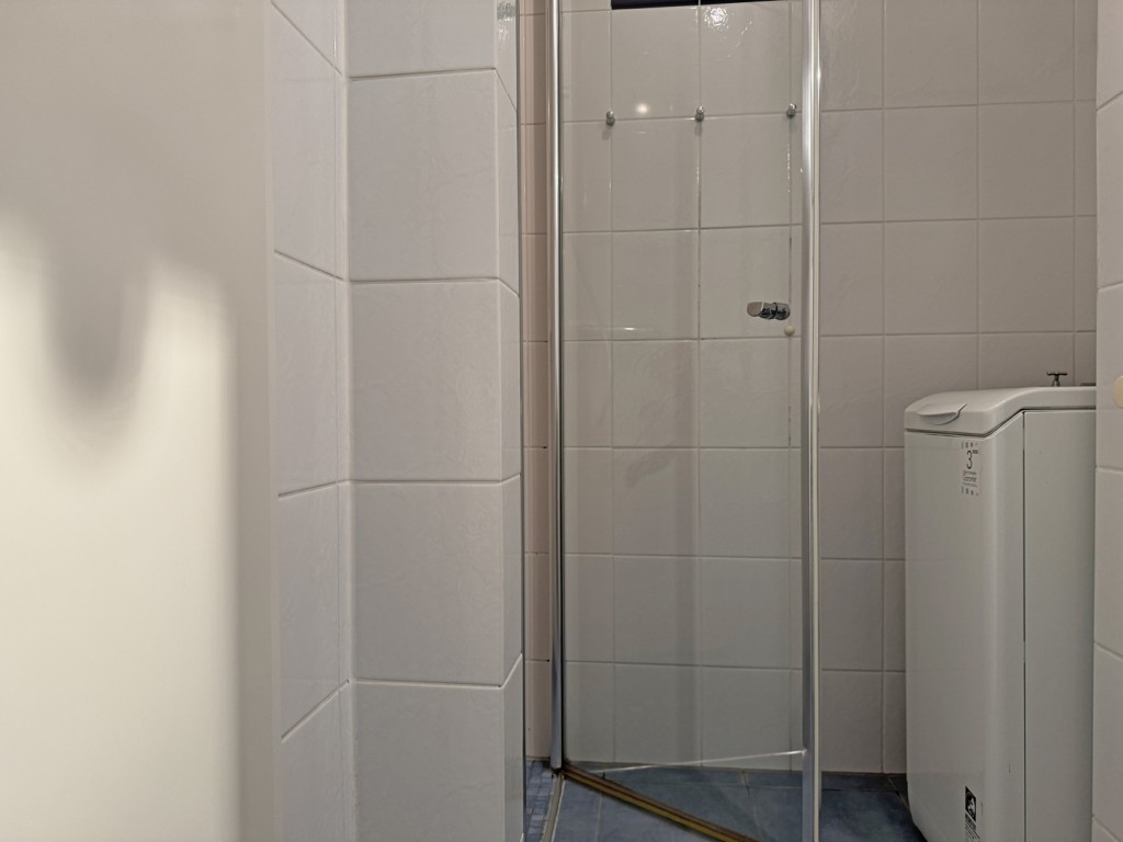 https://www.reiserimmobilien.de/wp-content/uploads/immomakler/attachments/ae7453abbfcf28a8092c01609270044a/29d2a66b66744e72adac2e6a1902275c.jpeg