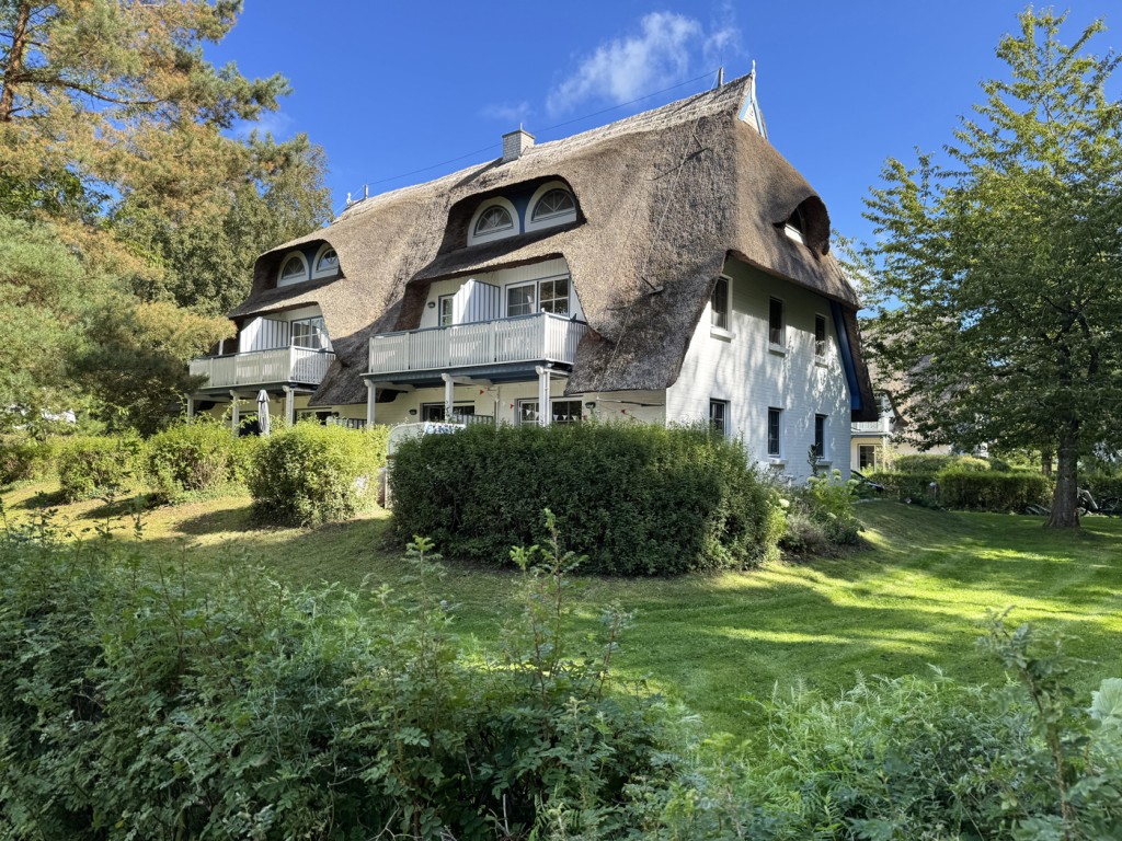 https://www.reiserimmobilien.de/wp-content/uploads/immomakler/attachments/ae7453abbfcf28a8092c01609270044a/6d816ddada3e4f96953e328ee8624864.jpg