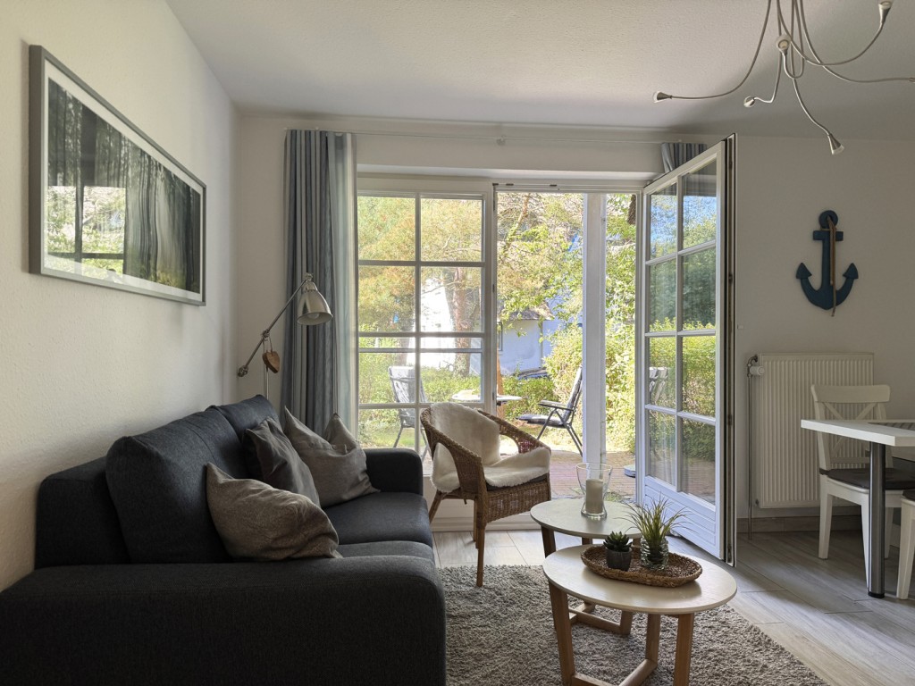 https://www.reiserimmobilien.de/wp-content/uploads/immomakler/attachments/ae7453abbfcf28a8092c01609270044a/8ca3d92ce99d4fd7ac81e72f4c96aa99.jpg