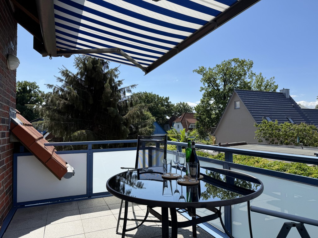 https://www.reiserimmobilien.de/wp-content/uploads/immomakler/attachments/c47af5c70209ec8b88fb4df2209acfaf/d0dbdca456f349d7a29f6fbfca0764a8.jpg