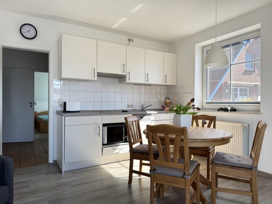 18375 Ostseebad Prerow, Ferienwohnung zum Kauf | Küchen-Essbereich_Originalgröße | Reiser Immobilien
