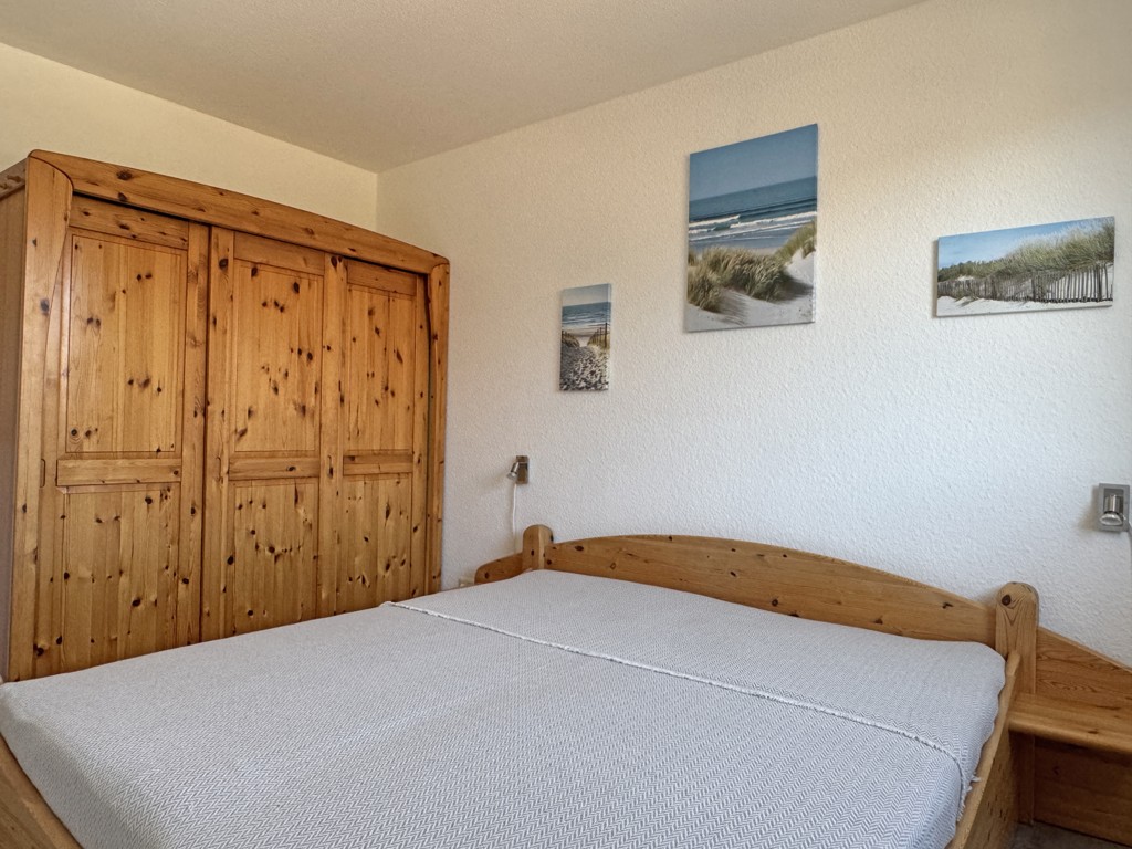 https://www.reiserimmobilien.de/wp-content/uploads/immomakler/attachments/c4a9f8c5d43131c07b7f2f61f3bddfe4/704e6c97add94be09d2e8380d454ccb7.jpg